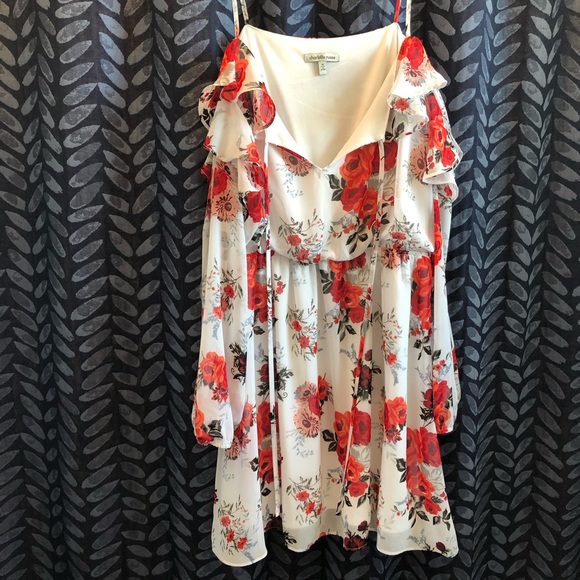 OFF THE SHOULDER FLORAL DRESS - Picture 2 of 5